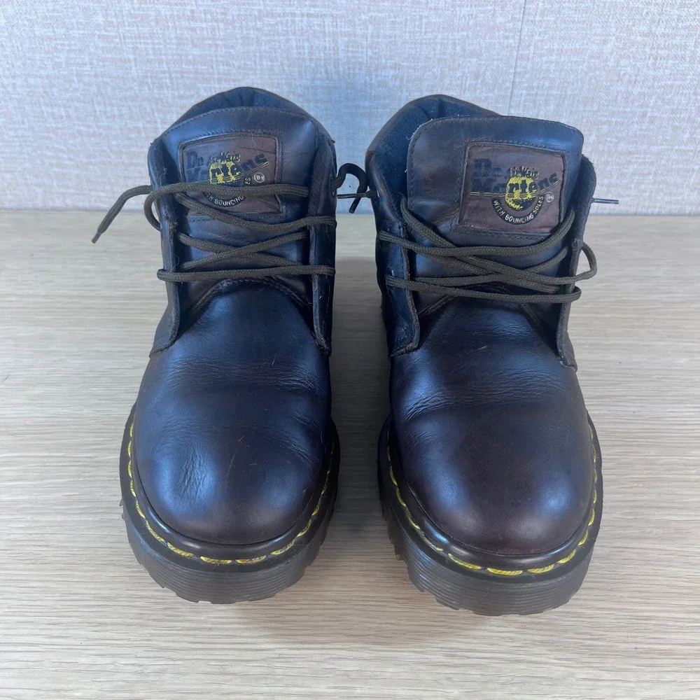 Dr. Martens eye air has